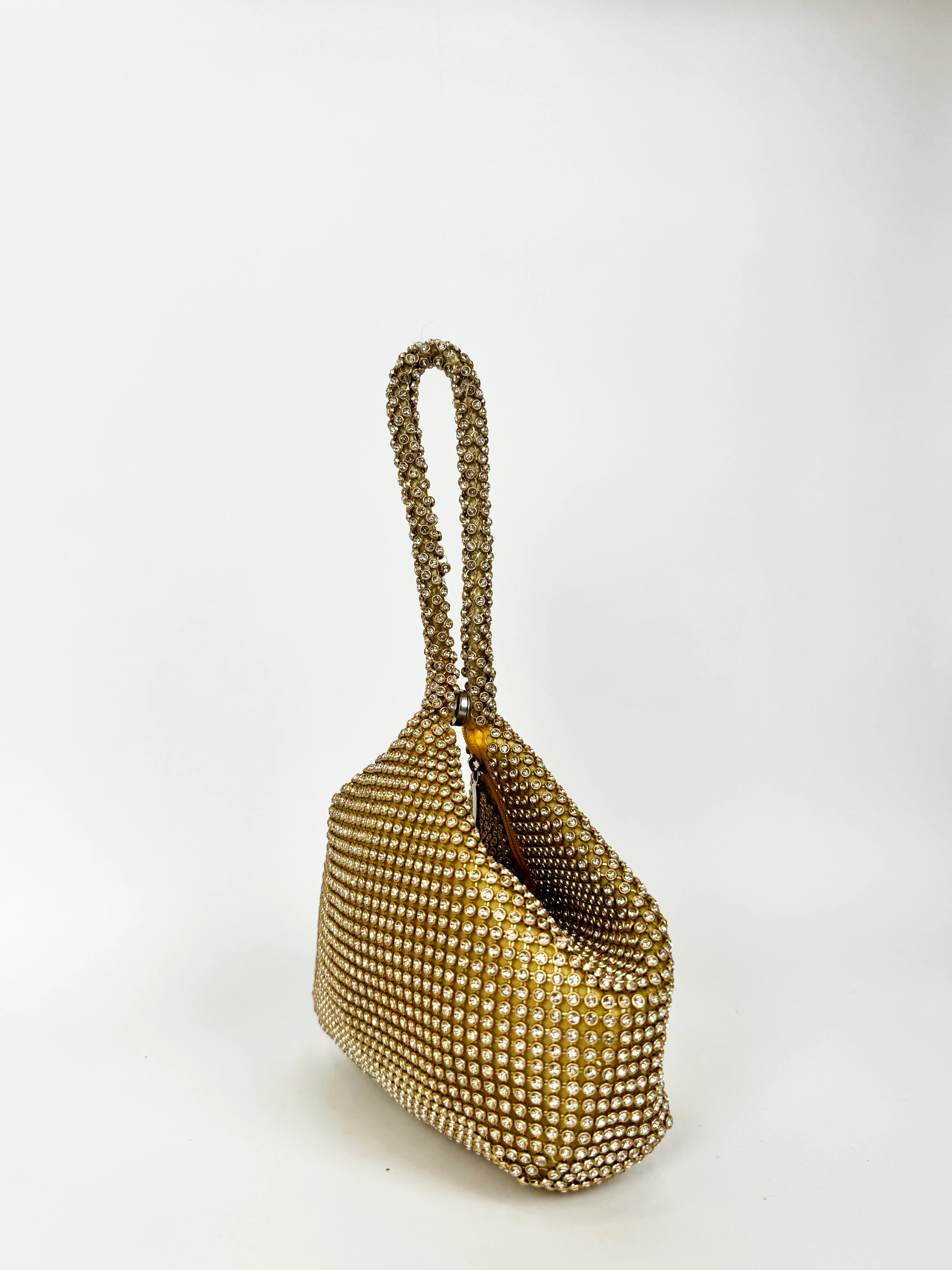 Clutch pocket brillos dorado - Image 4