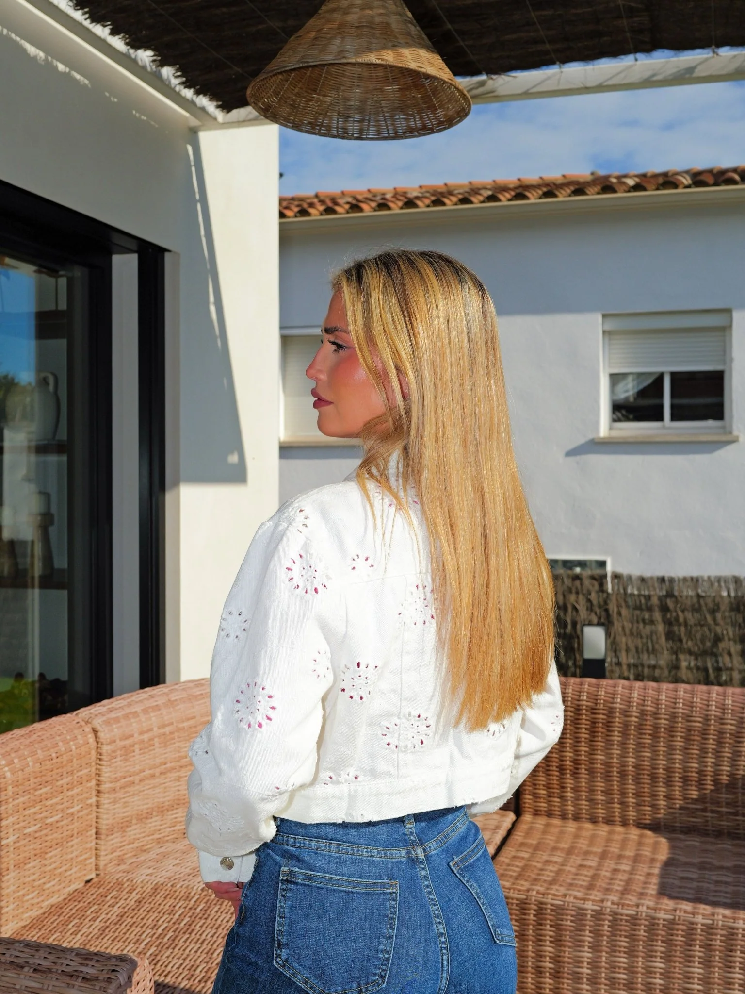 Cazadora tejana encaje blanca - Image 2