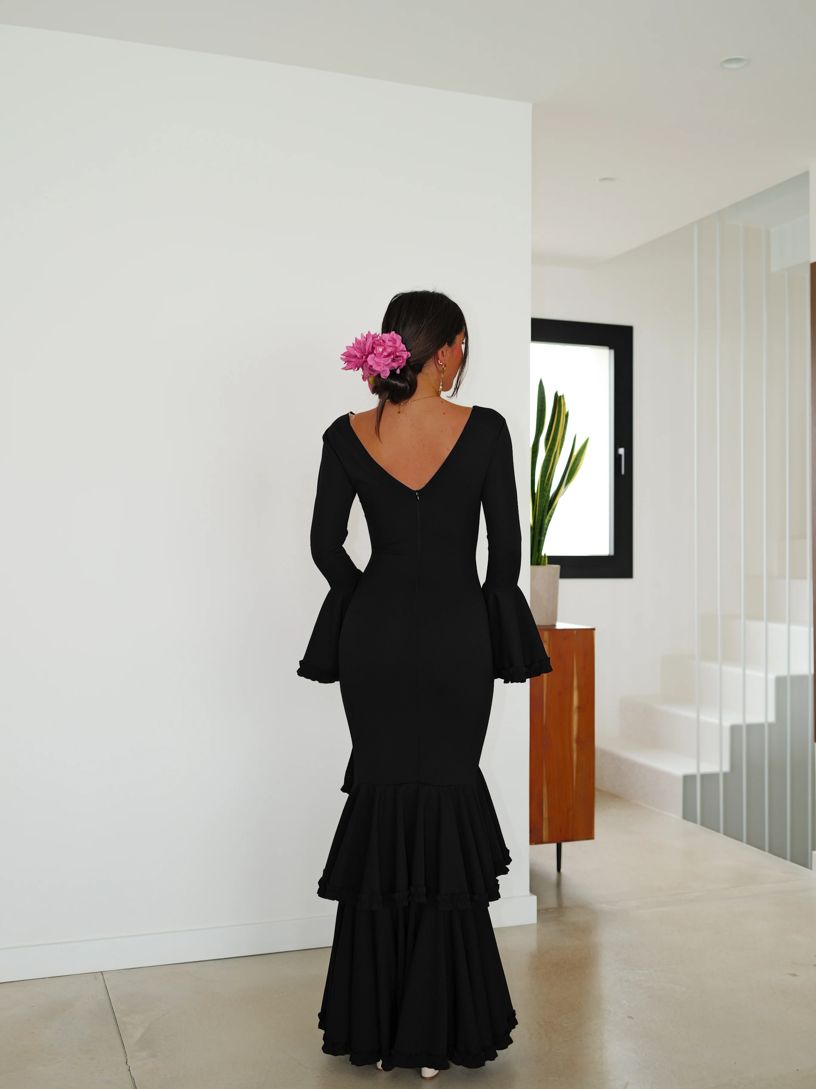 Traje flamenca asimétrico negro - Image 3