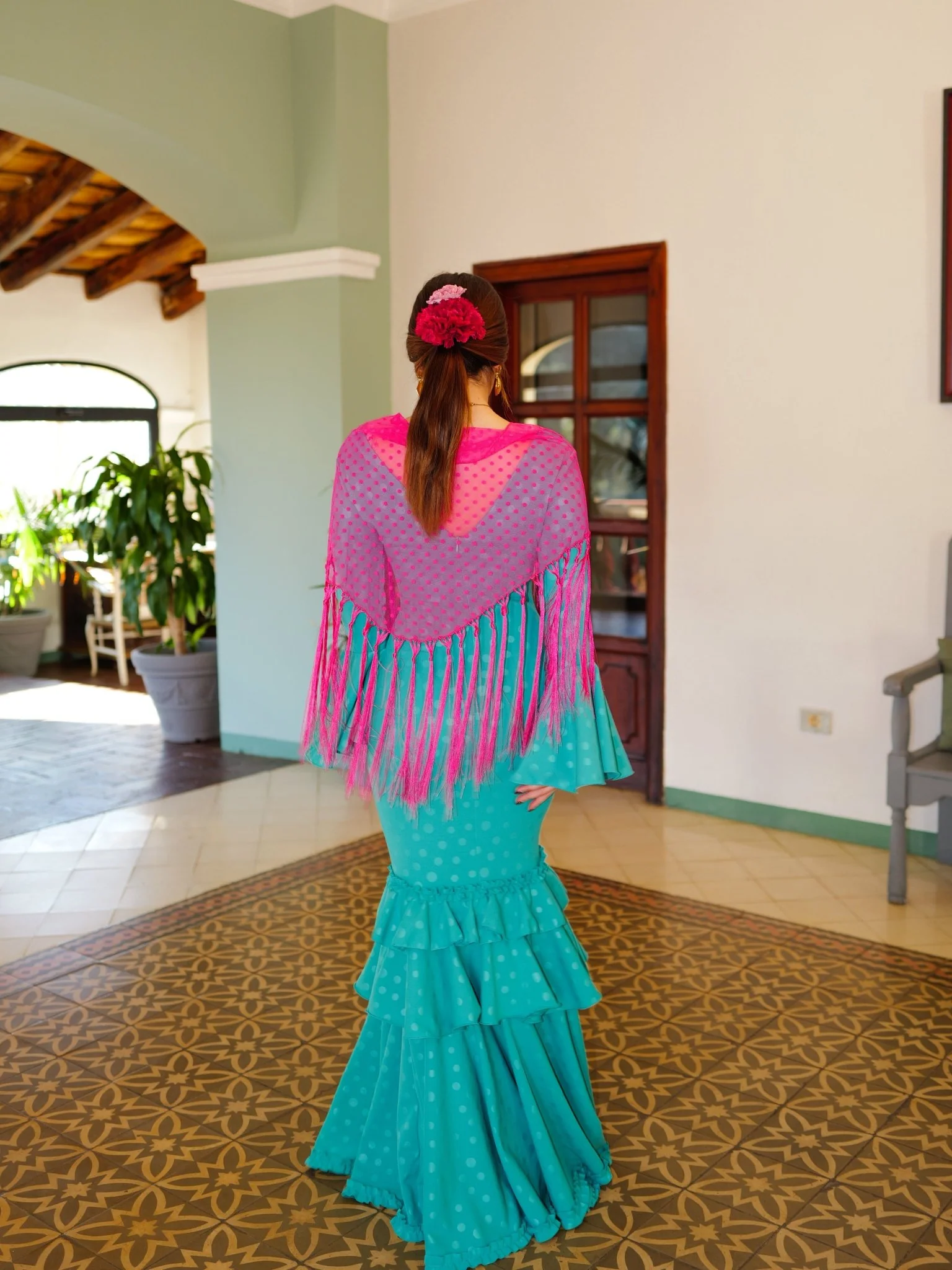 Traje flamenca volantes lunares turquesa