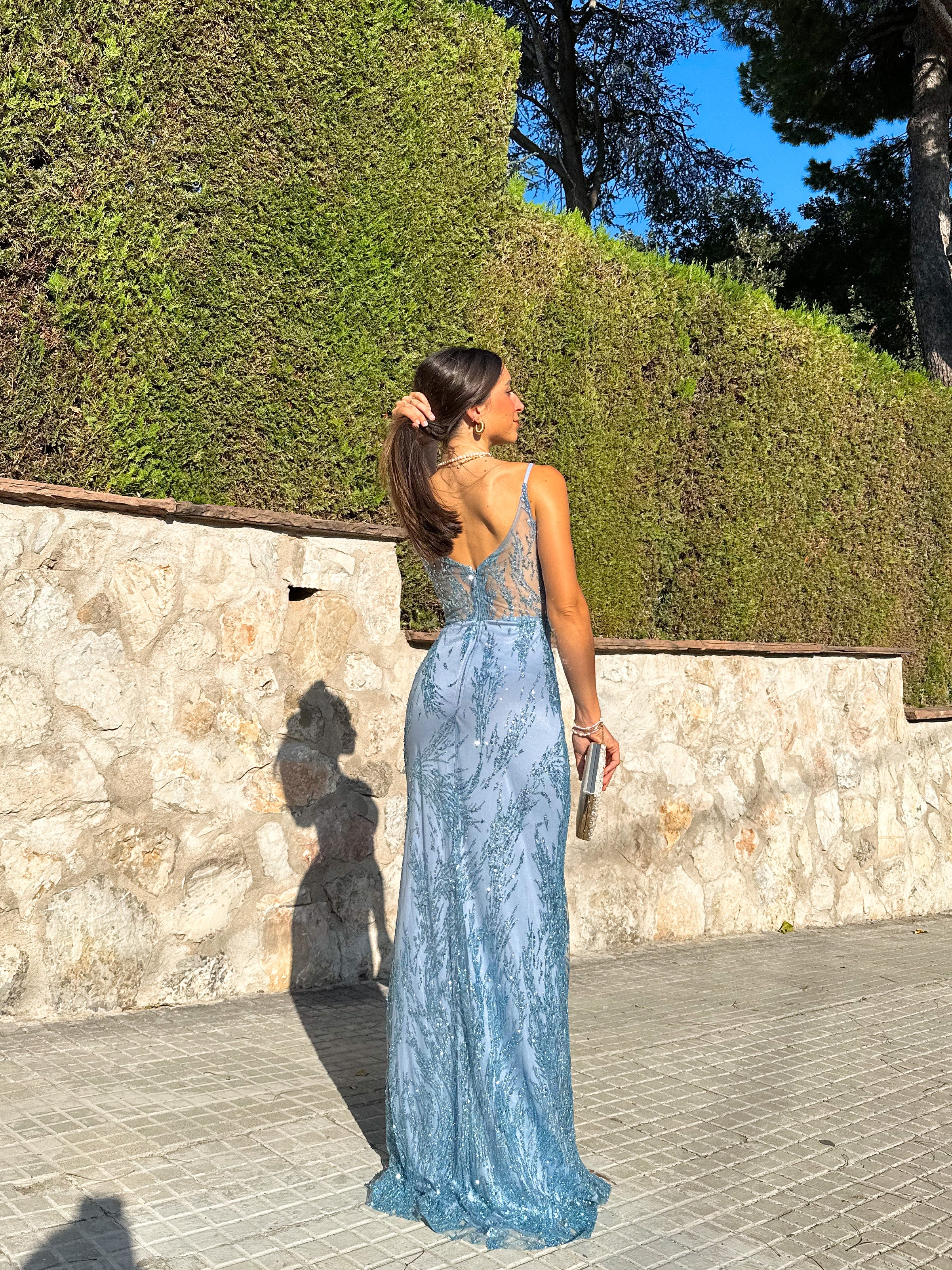 Vestido corsé pico pedrería celeste - Image 4