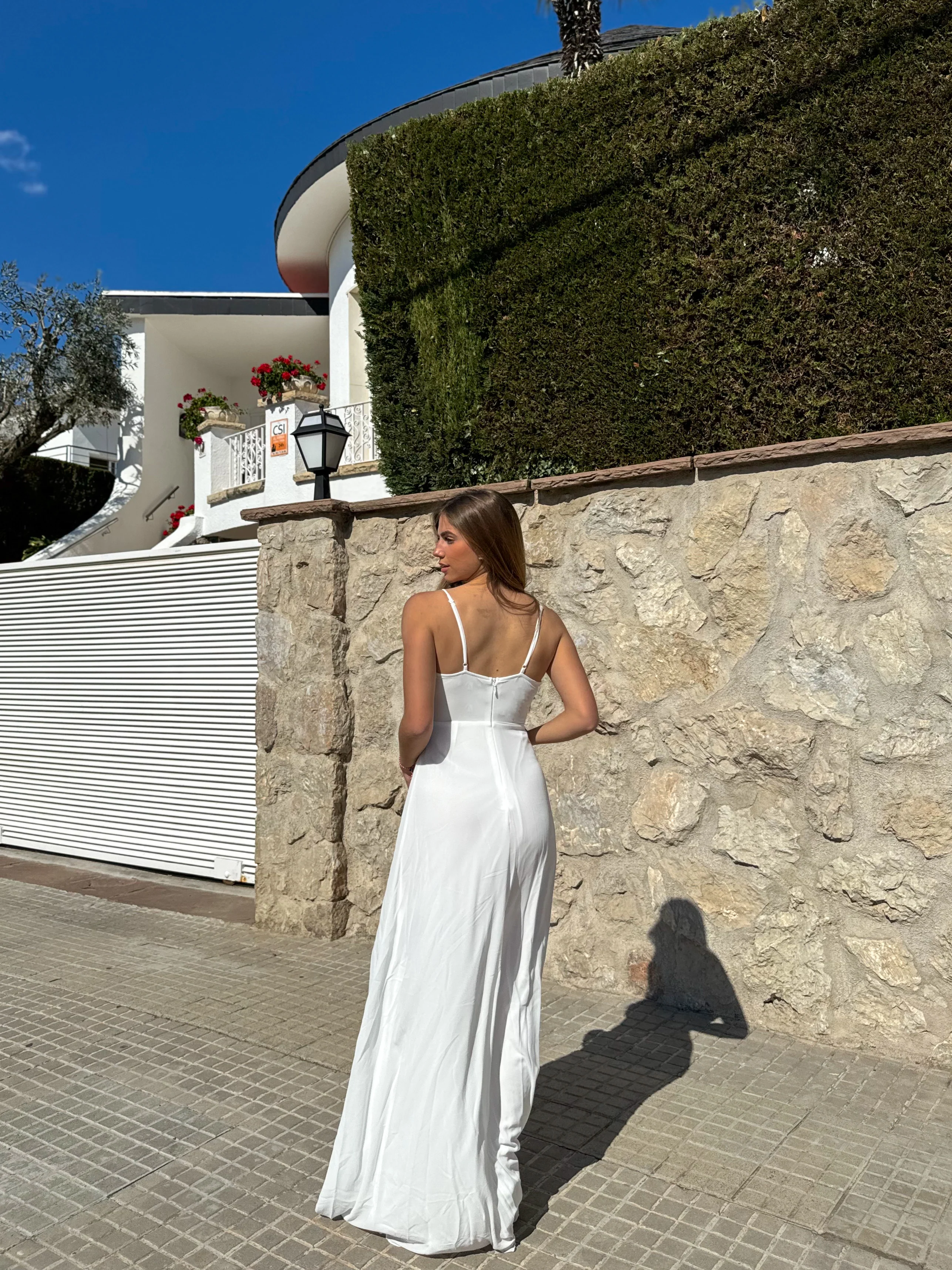 Vestido crepe pico blanco - Image 6
