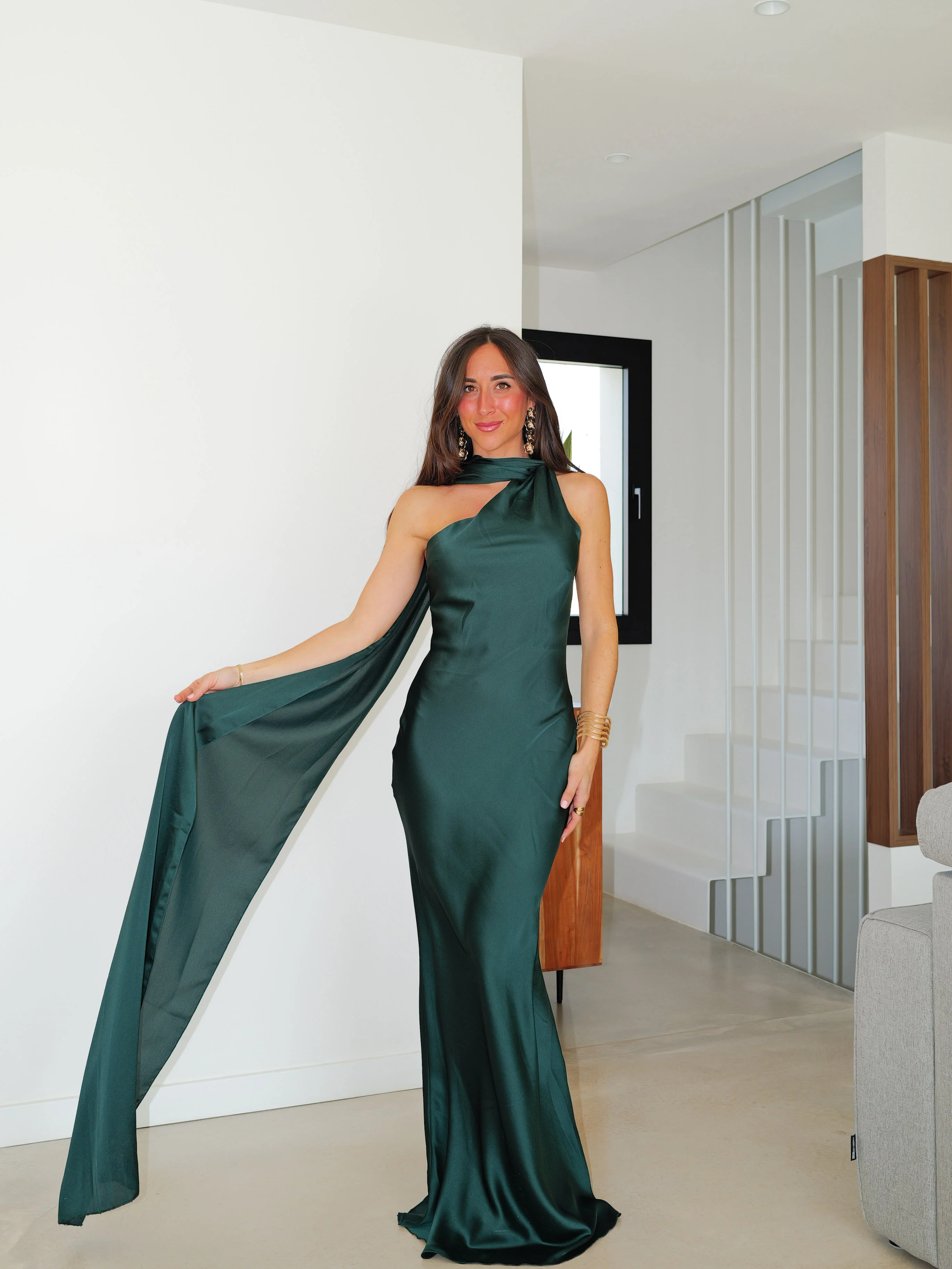 Vestido largo raso choker botella