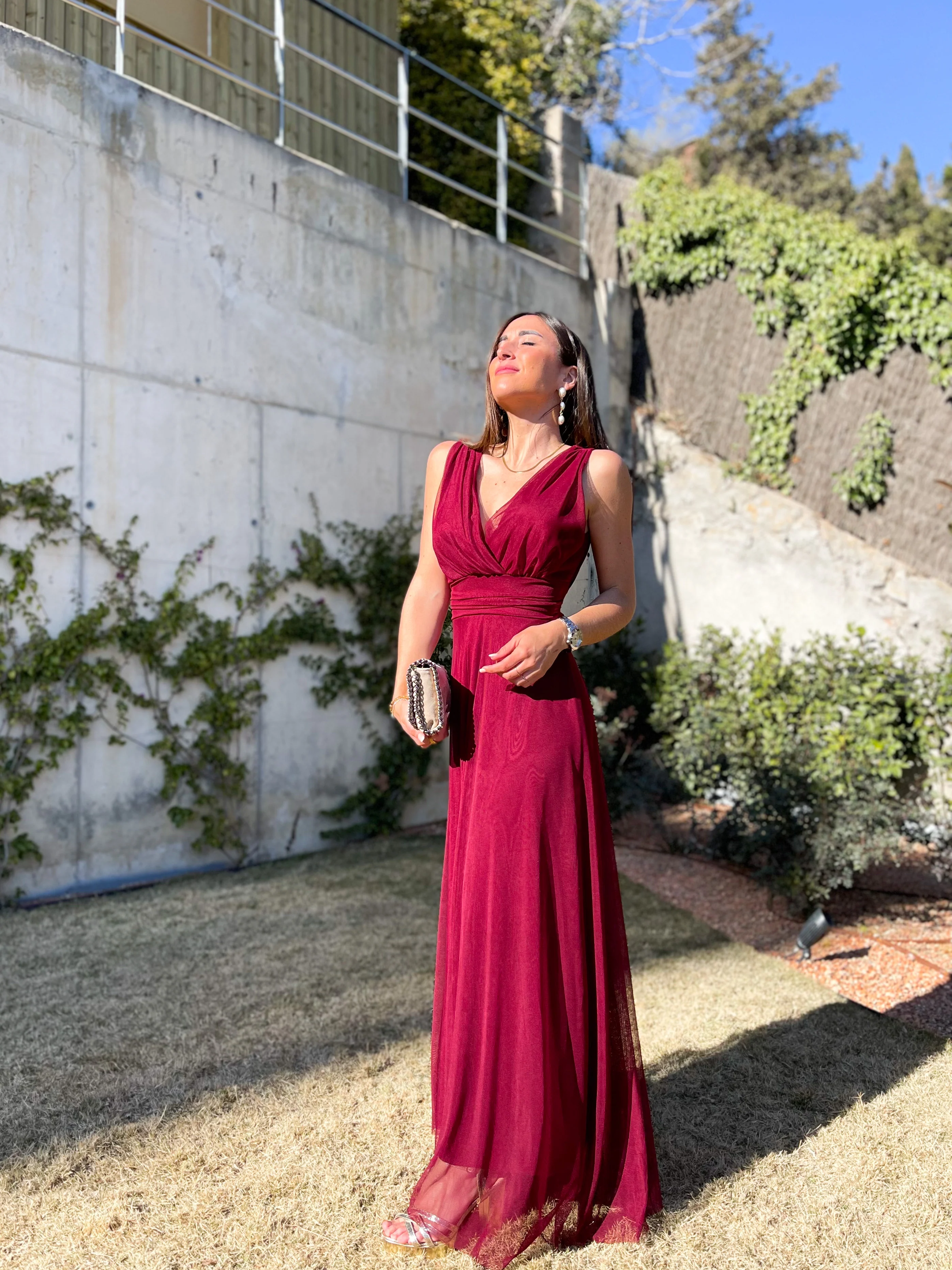 Vestido tulle pico burdeos - Image 7