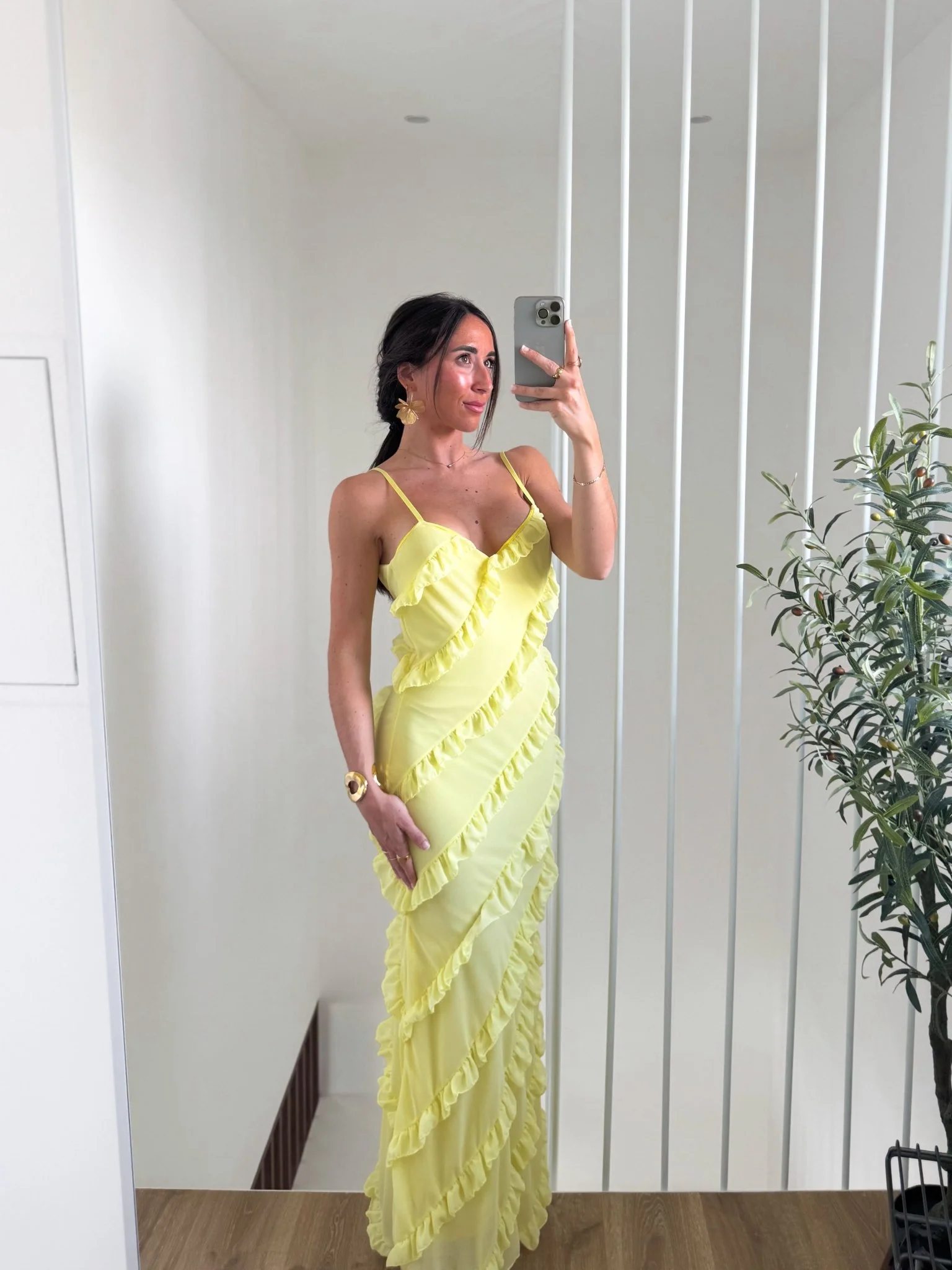 Vestido volantes crepe amarillo - Image 13